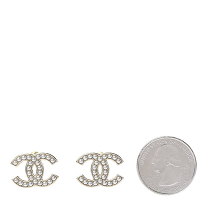 Chanel Pearl CC Earrings Gold 2 of 5