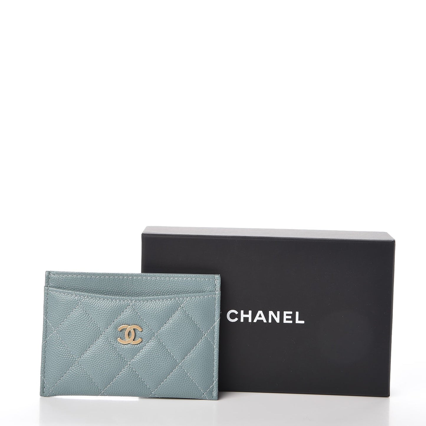 Iridescent Caviar Quilted Card Holder Light Blue
