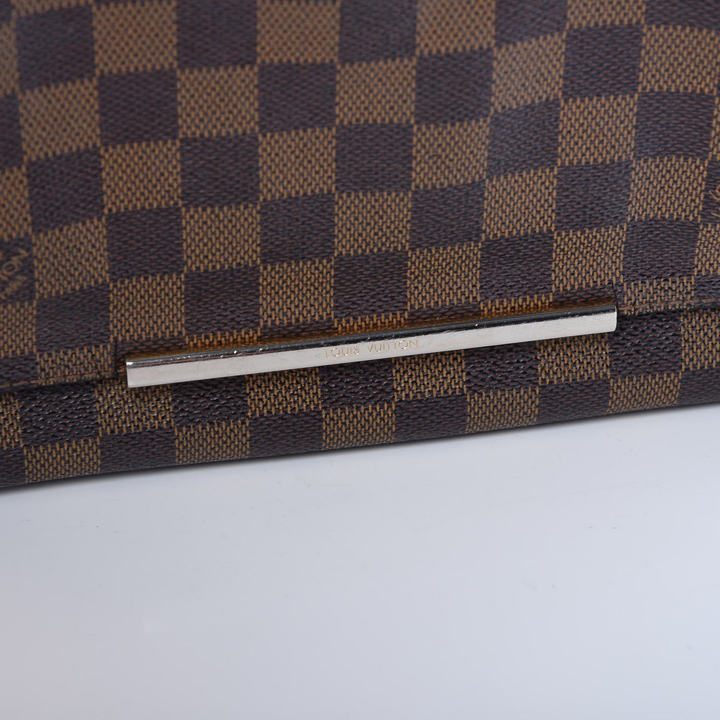 Damier Ebene Hoxton GM