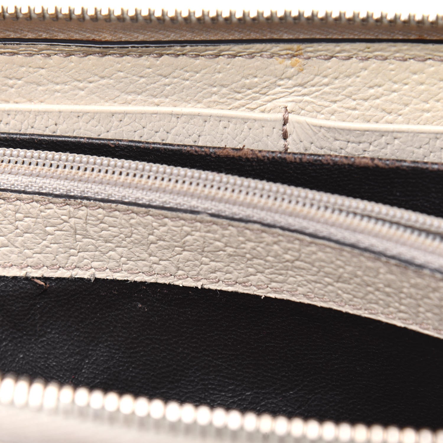 Gucci Monogram Metal Bar Zip Around Wallet Beige Ebony Off White 9 of 35