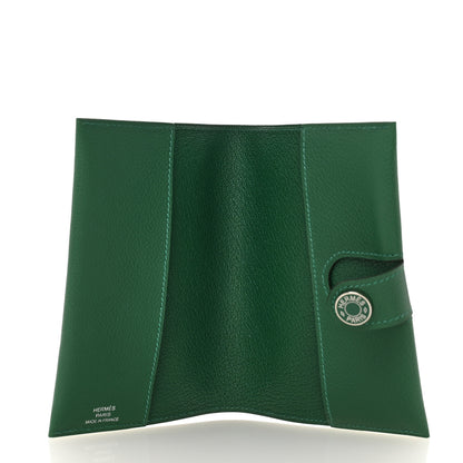 Hermes Evercolor R.M.S Passport Holder Vert Moyen 5 of 7