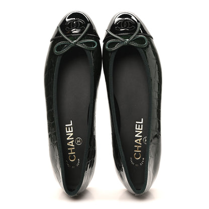 Chanel Crocodile Embossed Patent Calfskin Cap Toe CC Ballerina Flats 38 Dark Green Black 2 of 10