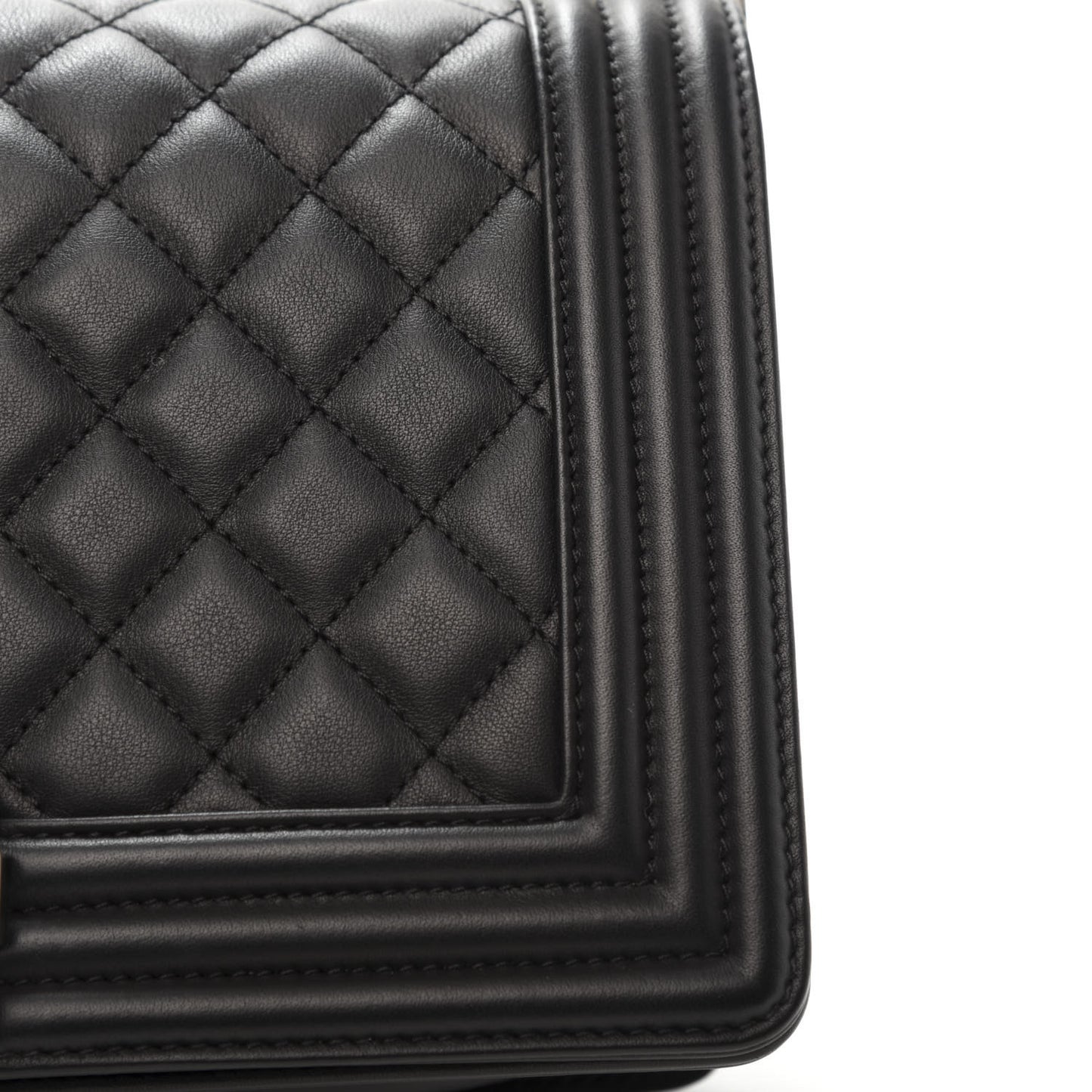 Calfskin Quilted Medium Boy Flap Black