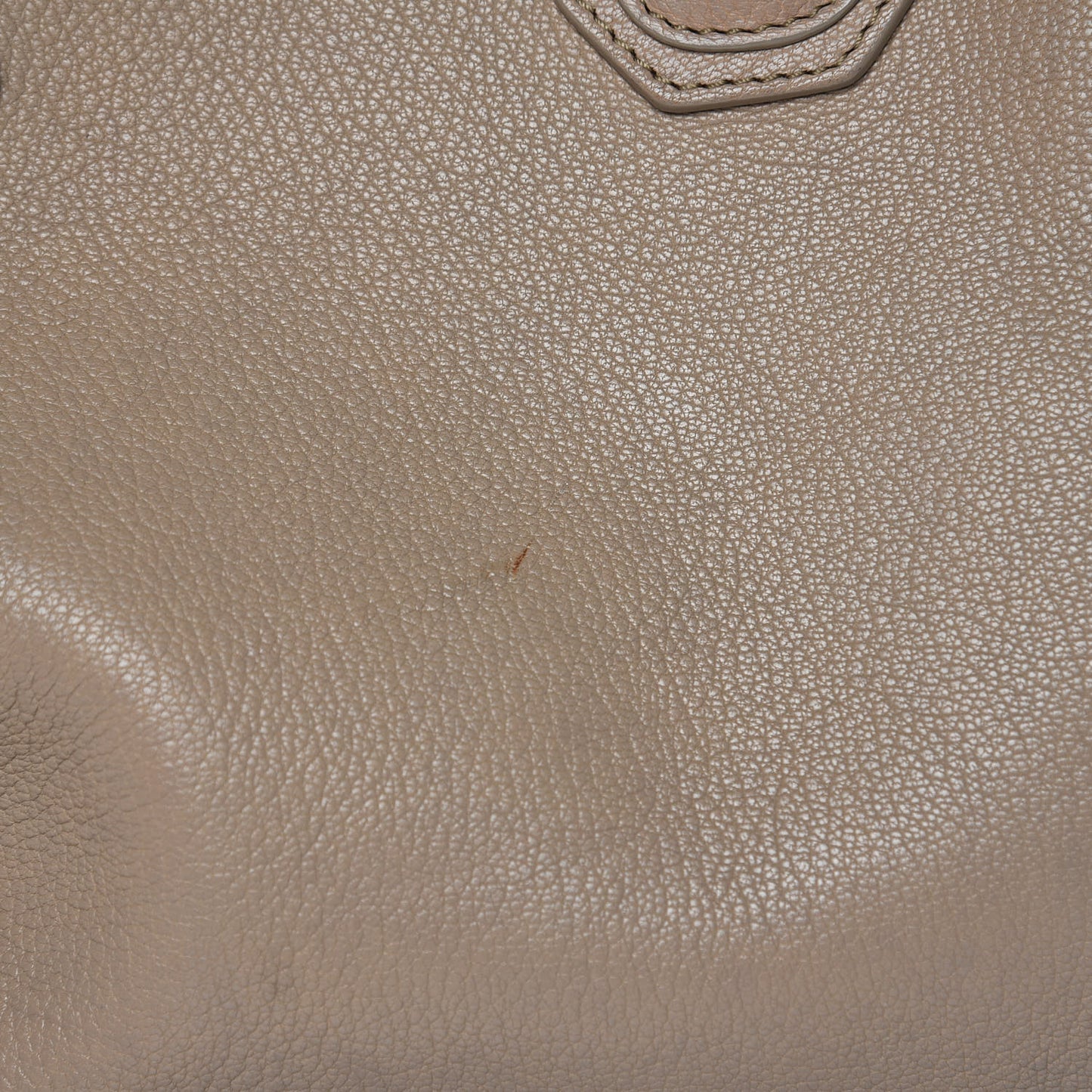 Sugar Goatskin Medium Antigona Beige