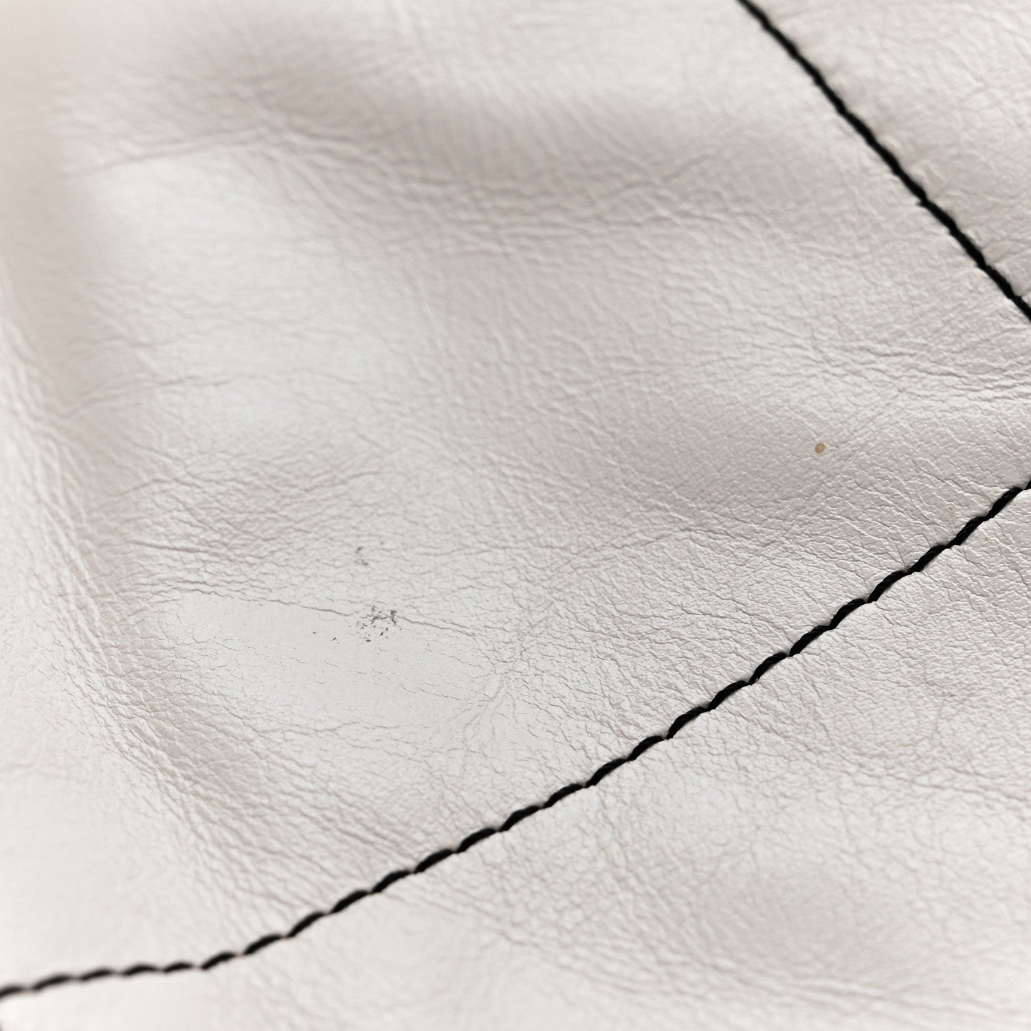 Chanel Shiny Calfskin Quilted Chanel 22 White Black 13 of 14