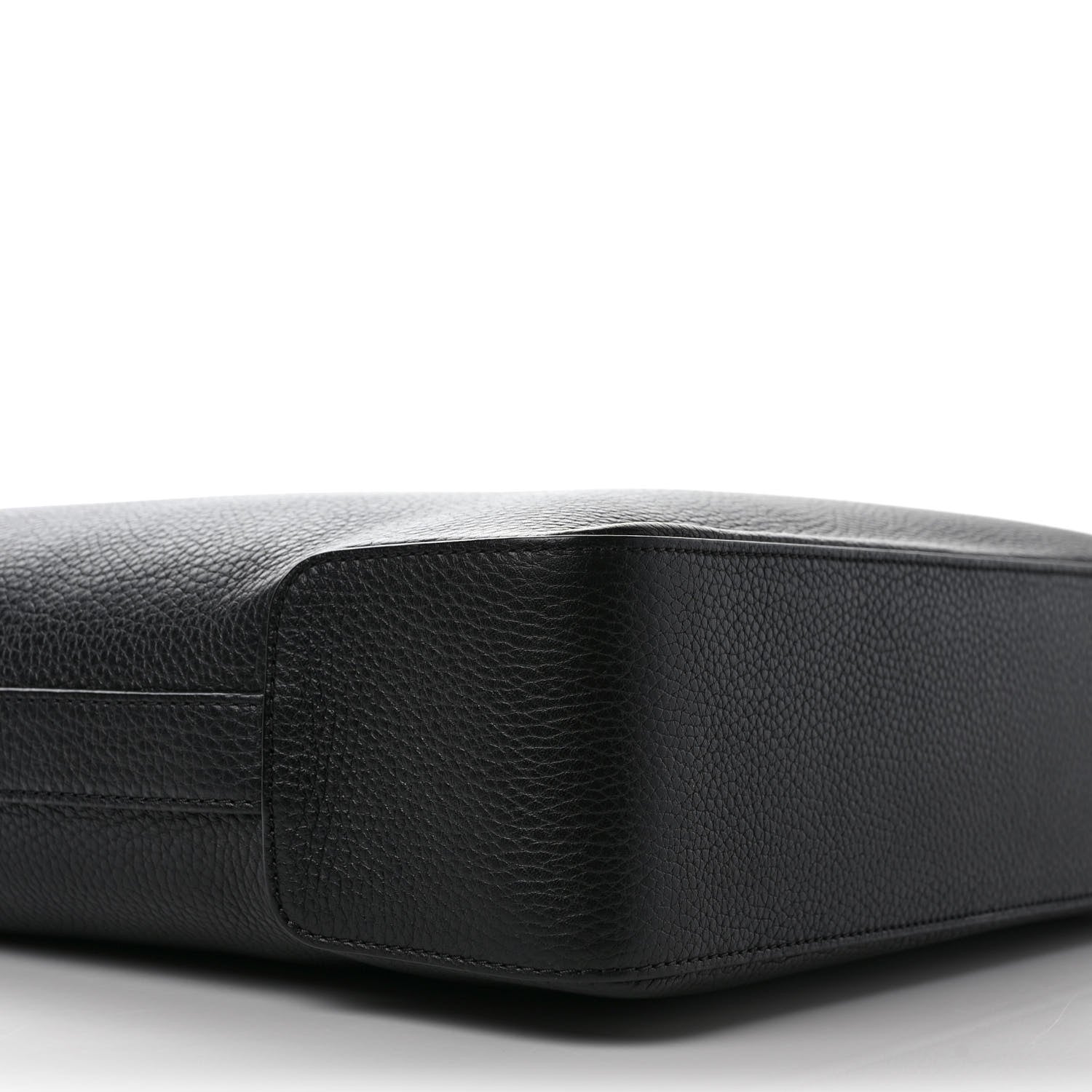 Louis Vuitton Taurillon Greenwich Black 8 of 9