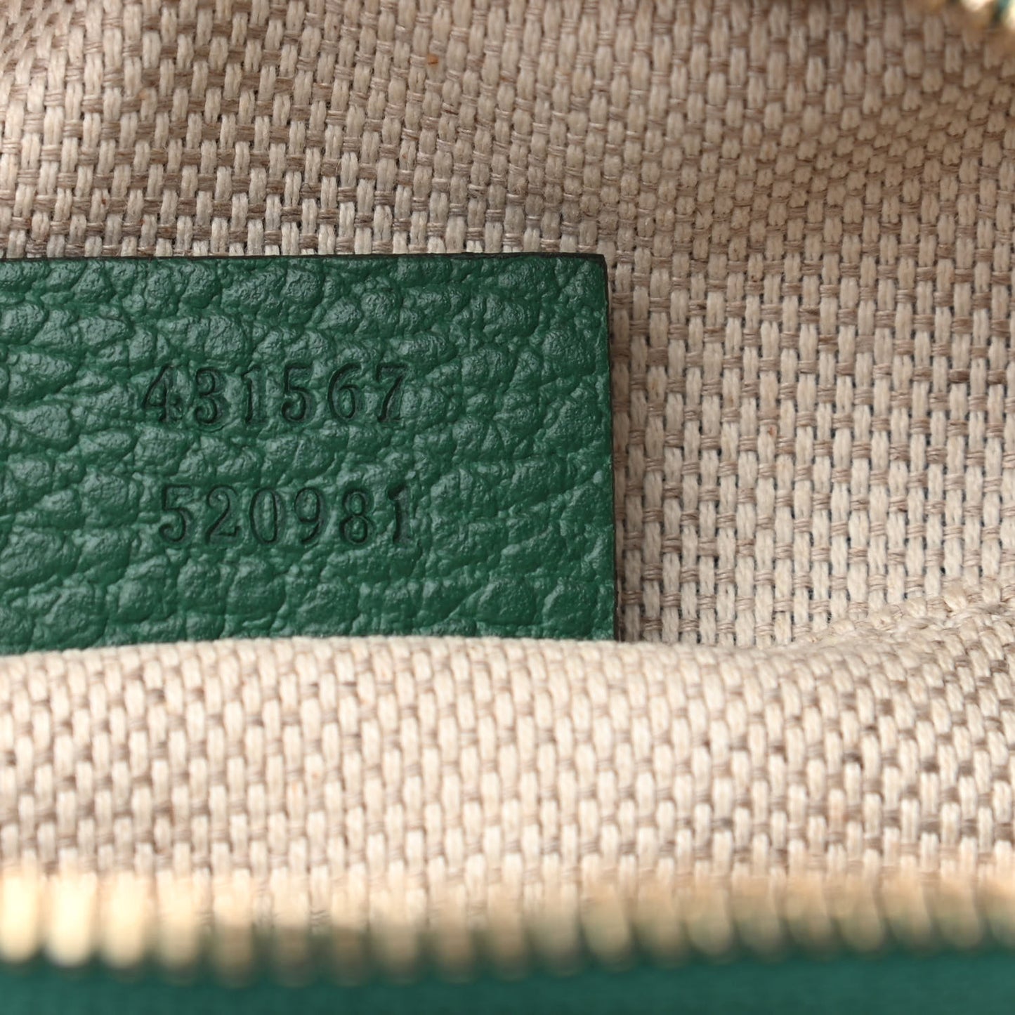 Pebbled Calfskin Small Soho Disco Bag Emerald Green