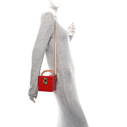 Louis Vuitton Vernis Bleecker Box Cerise 2 of 10