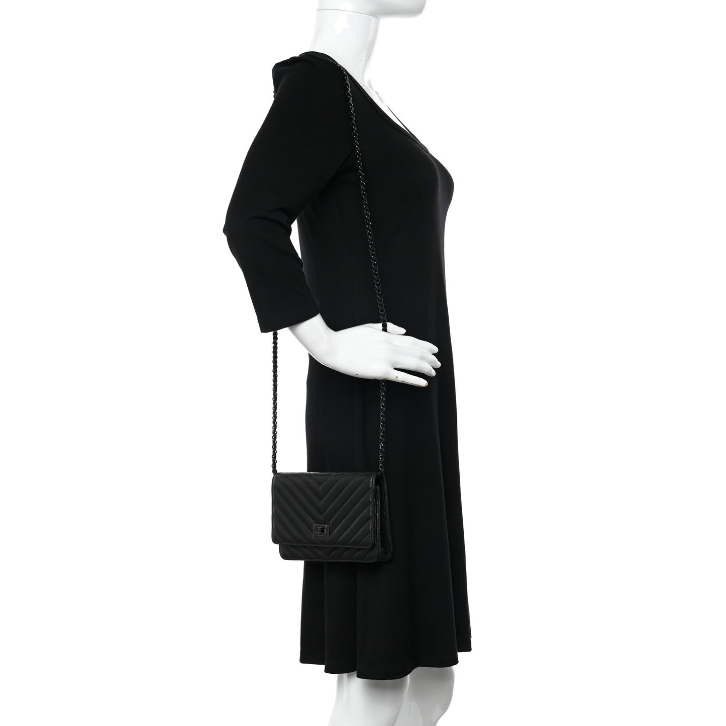 Aged Calfskin Chevron Quilted Reissue Wallet On Chain WOC So Black