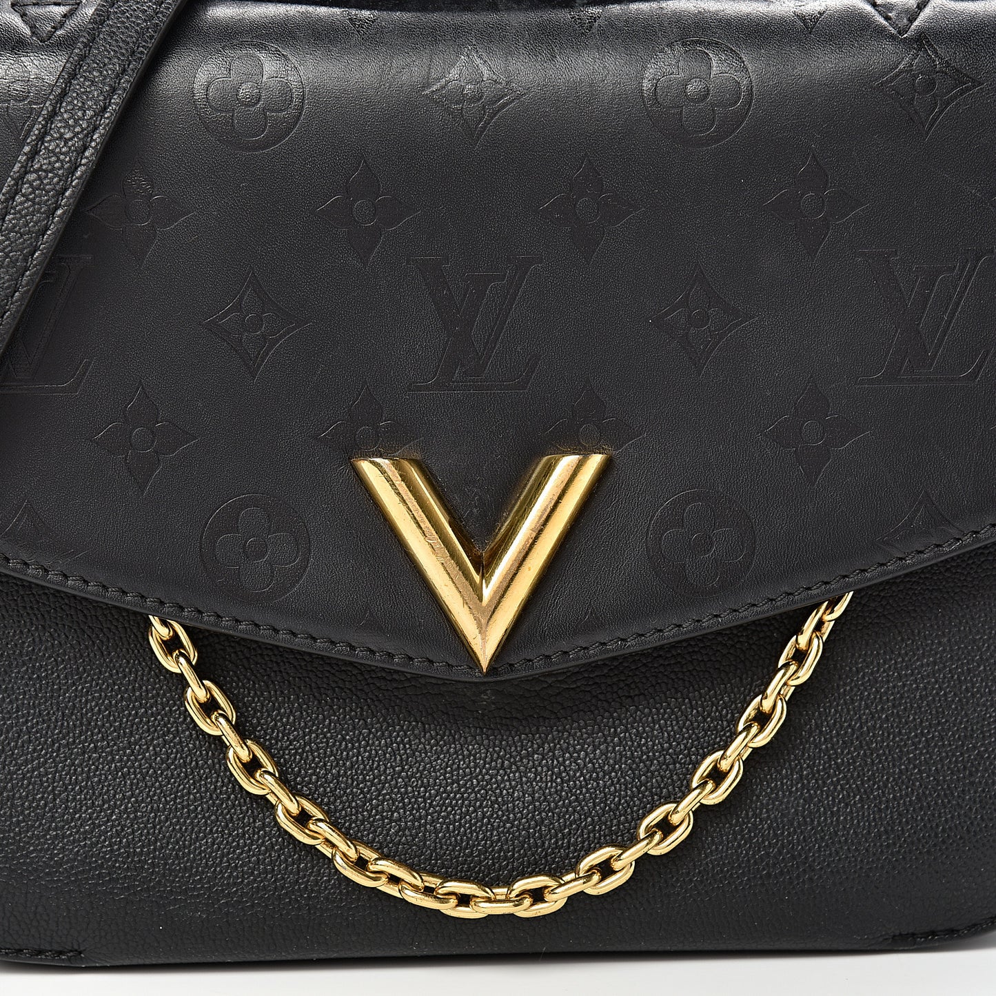 Calfskin Monogram Very Messenger Black