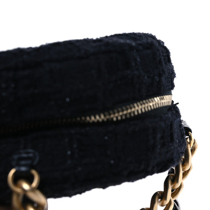 Chanel Tweed Quilted 19 Round Clutch With Chain Black 12 of 12