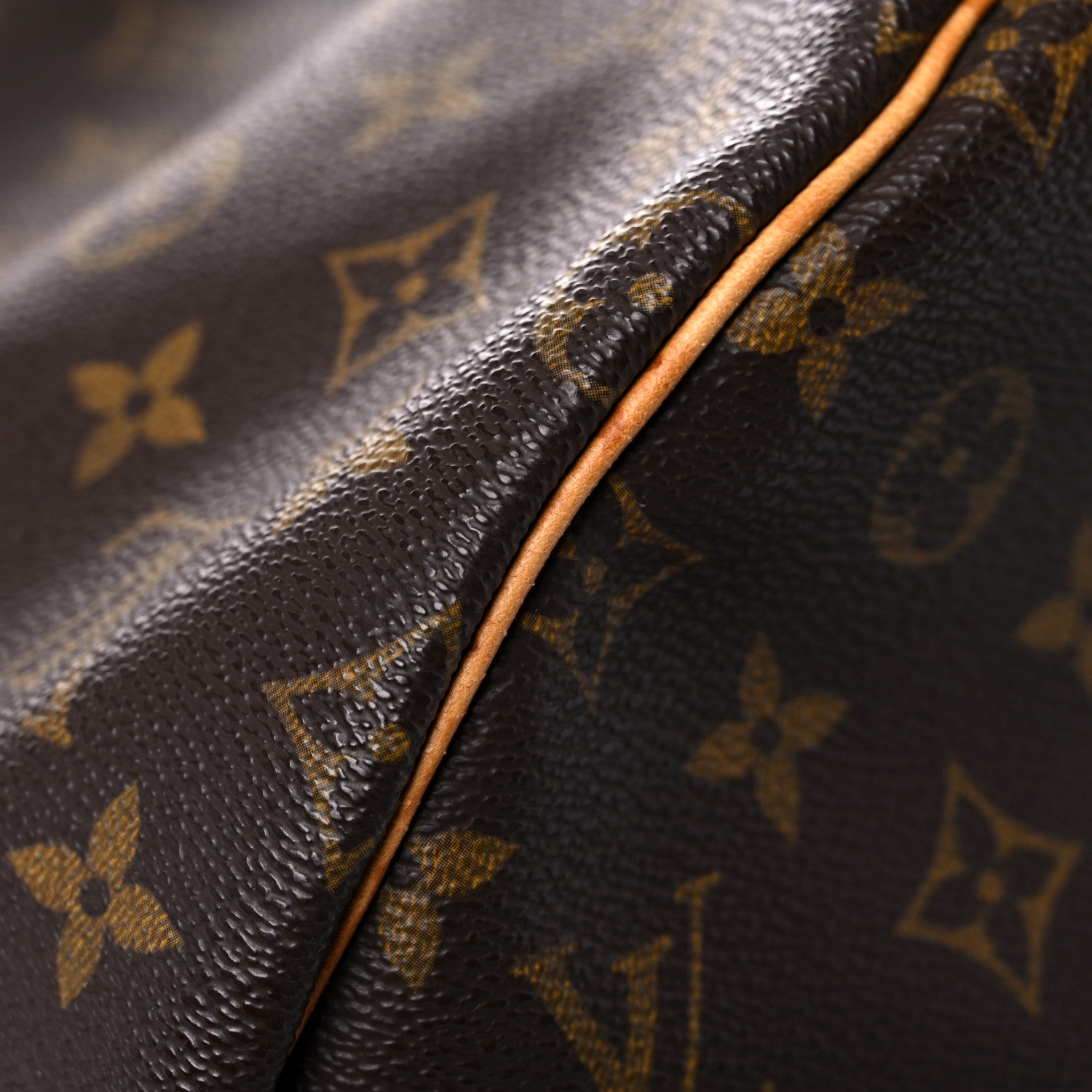 Louis Vuitton Monogram Keepall 55 18 of 32