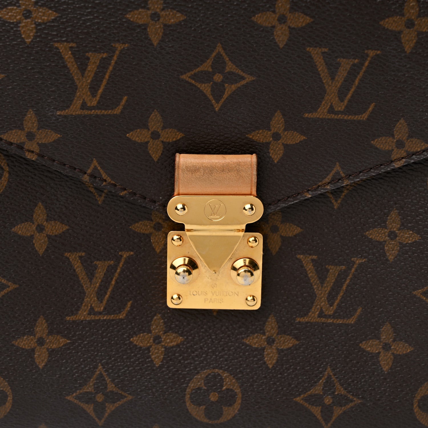 Louis Vuitton Monogram Metis 7 of 18