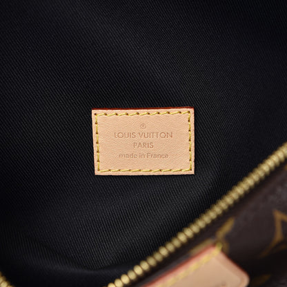 Louis Vuitton Monogram Bumbag 14 of 16