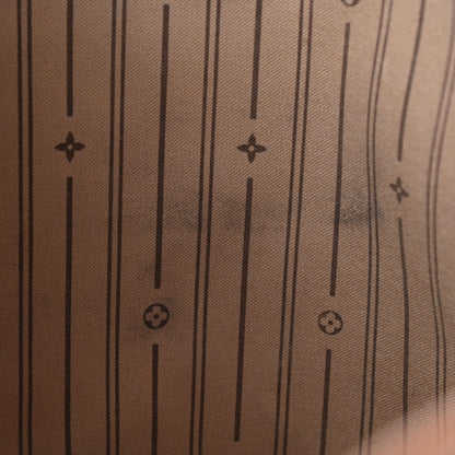 Louis Vuitton Monogram Neverfull MM 13 of 15