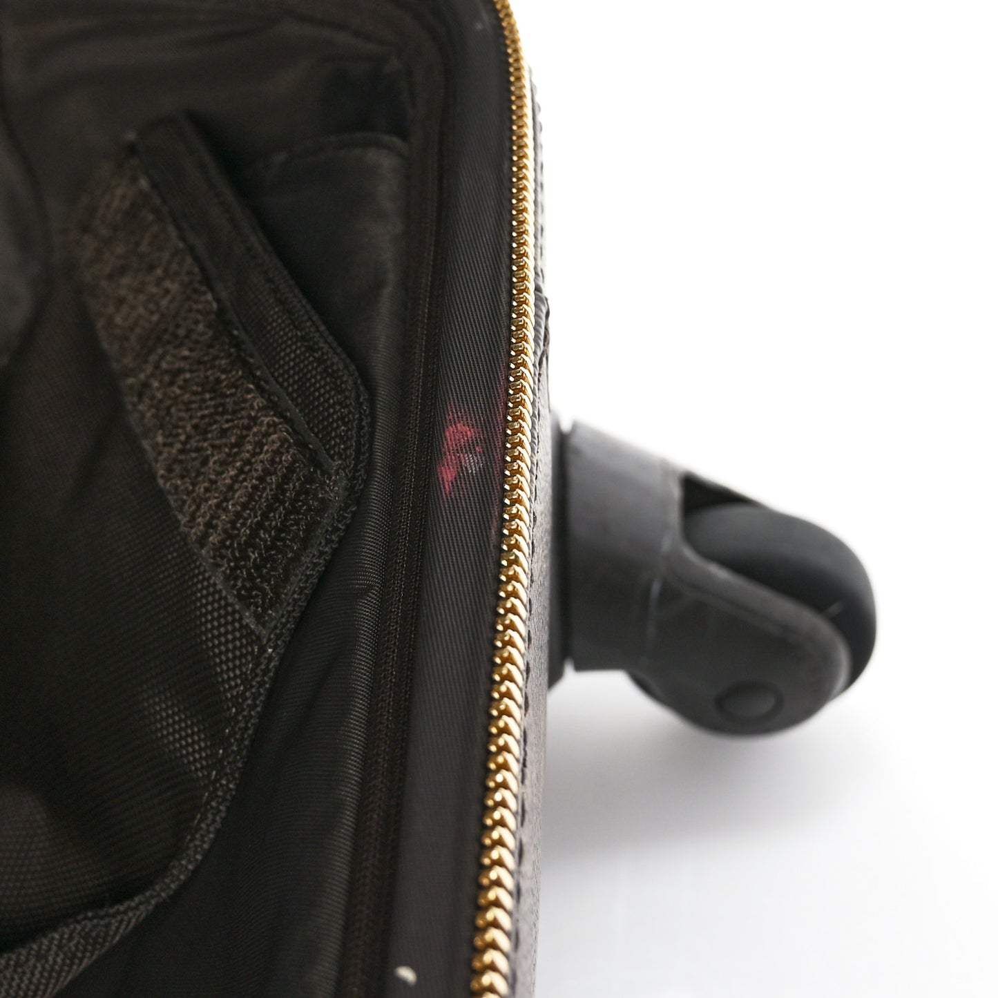 Monogram Zephyr 70
