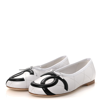 Chanel Lambskin Quilted CC Cambon Ballet Flats 38 White Black 4 of 12