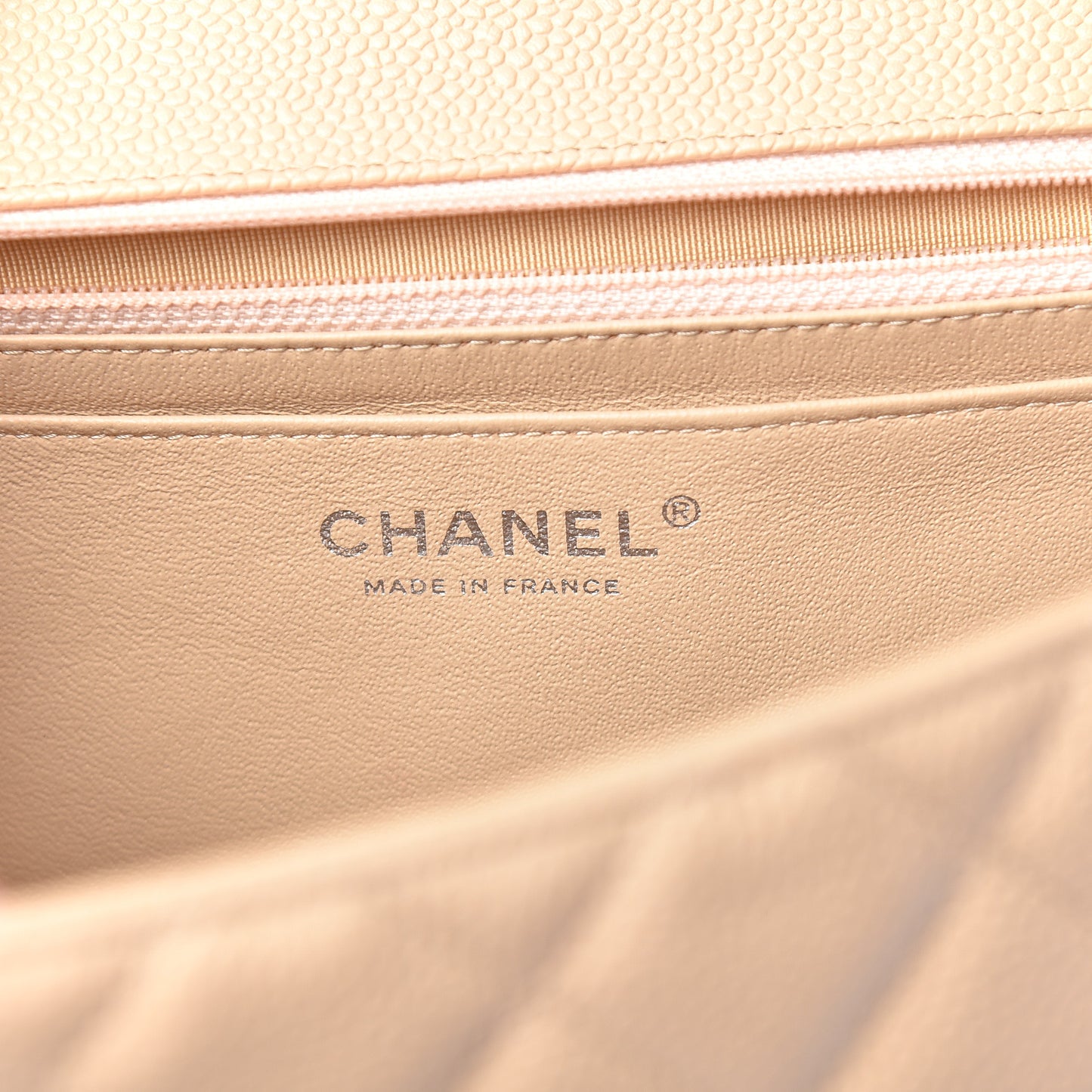 Caviar Quilted Jumbo Single Flap Beige Clair