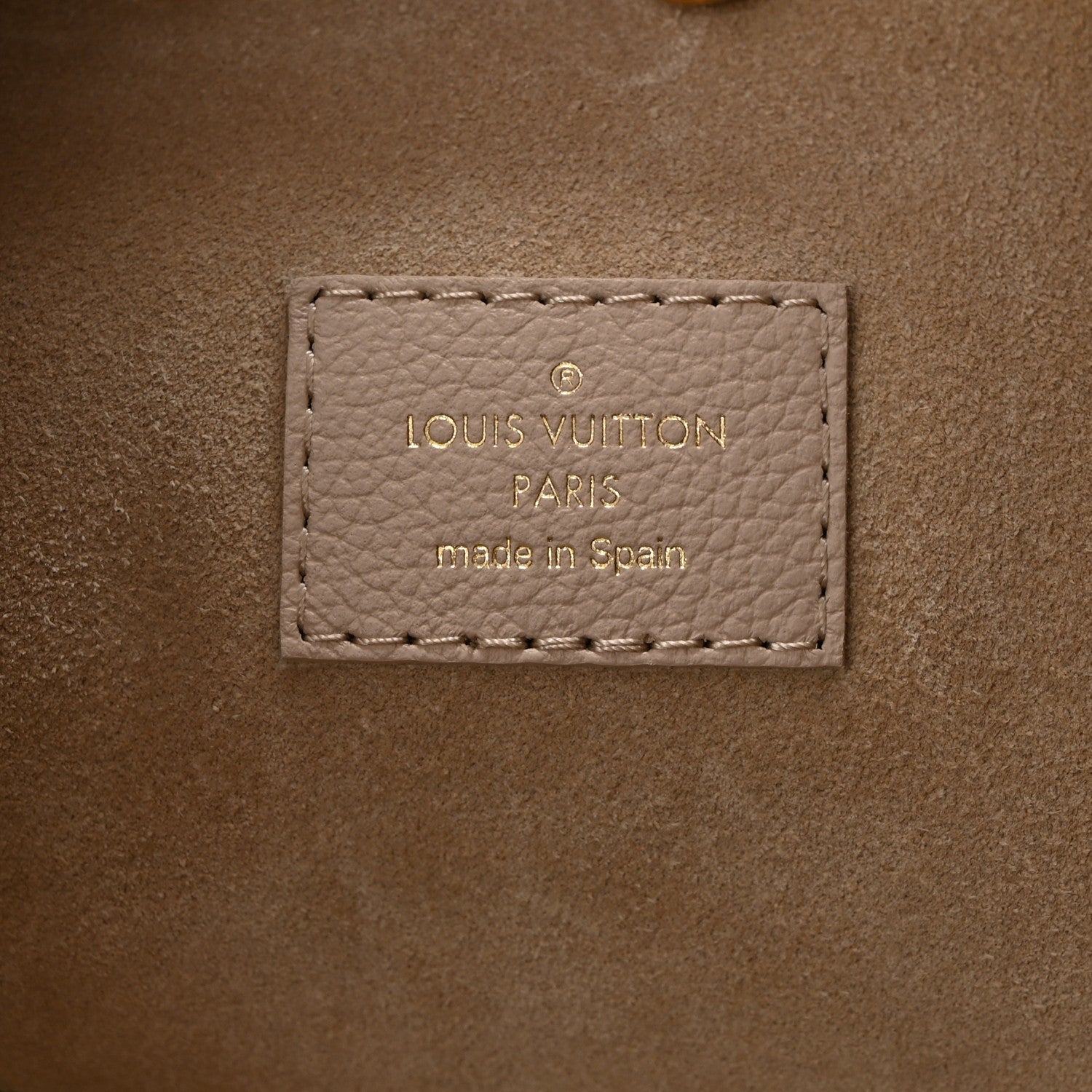 Louis Vuitton LOUIS VUITTON Grained Calfskin Low Key Hobo MM Limestone 8 of 11