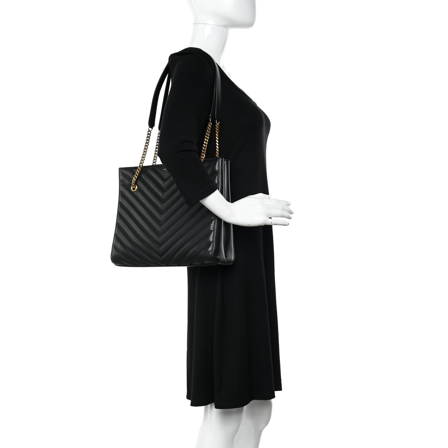 Saint Laurent Grain de Poudre Matelasse Chevron Medium Tribeca Shopping Bag Black 2 of 13