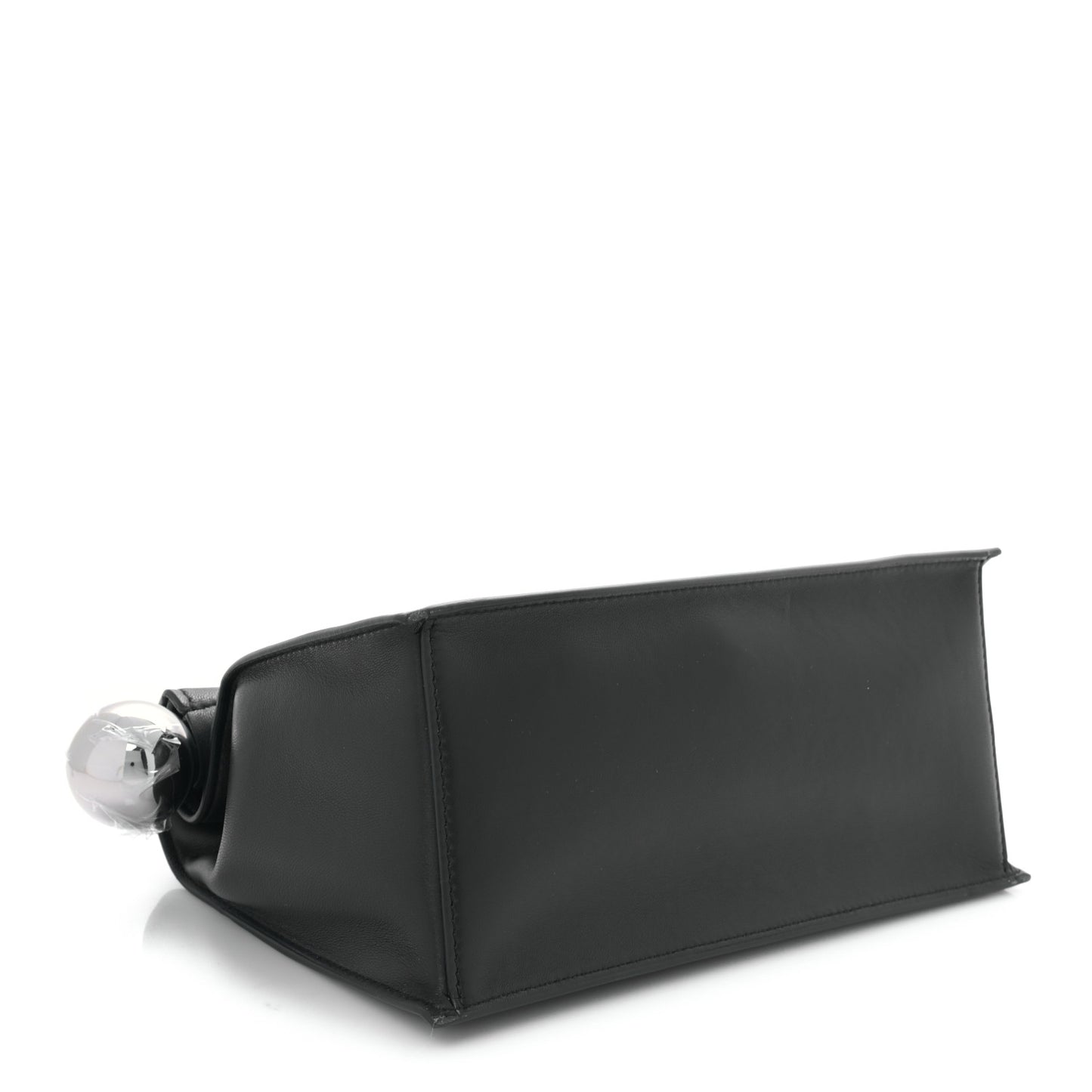 Smooth Calfskin La Pochette Rond Carre Black