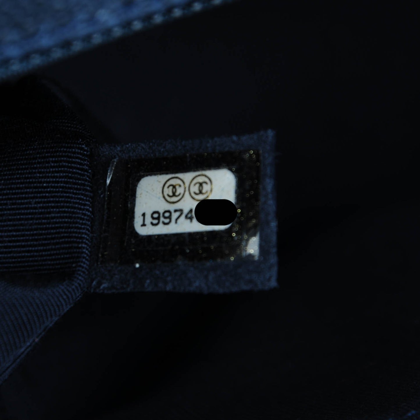 Caviar Quilted New Medium Boy Flap