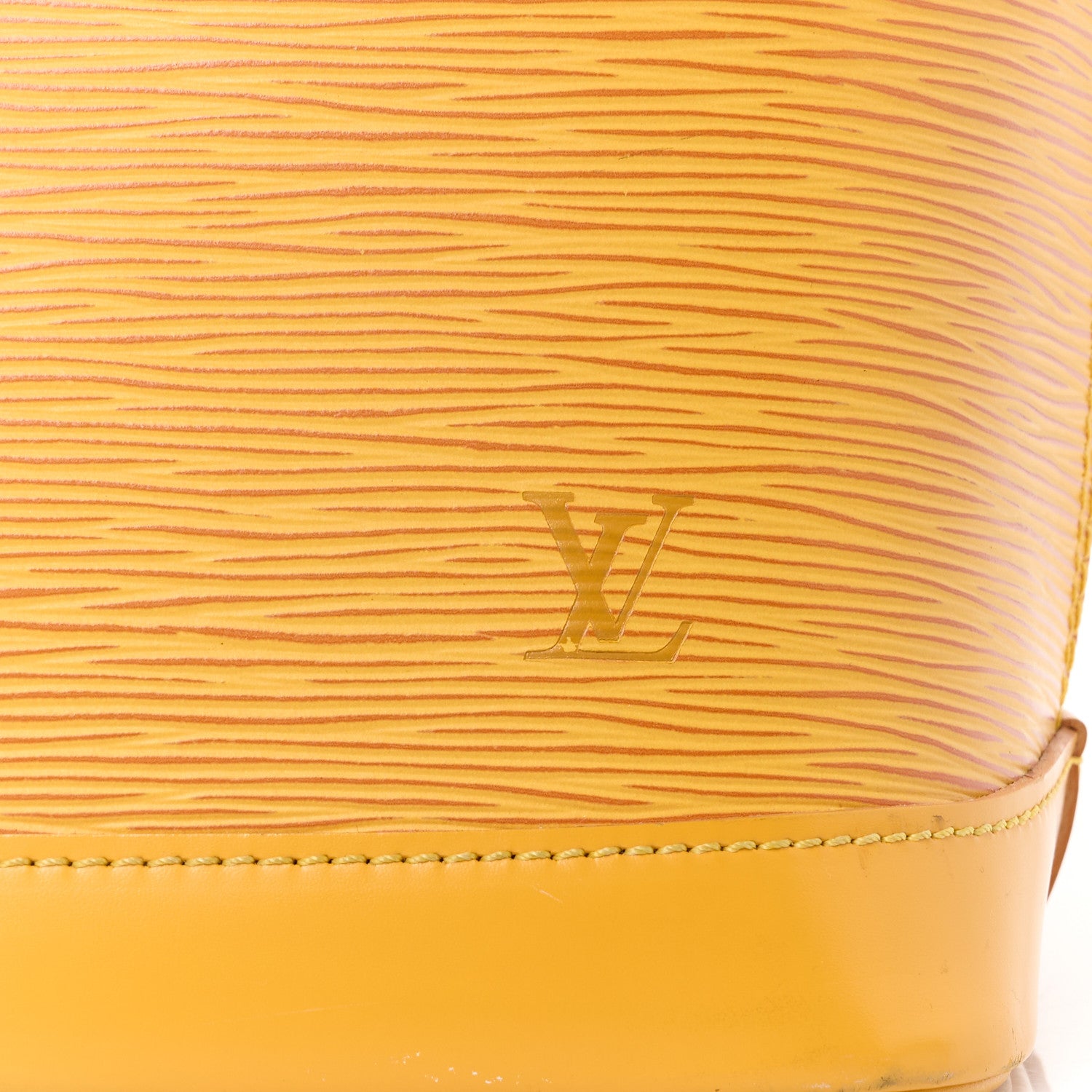 Louis Vuitton Epi Alma PM Tassil 8 of 12