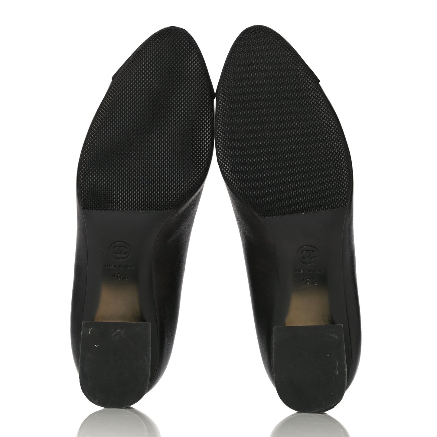 Lambskin Grosgrain Cap Toe Egyptian Amulet CC Pumps 40.5 Black
