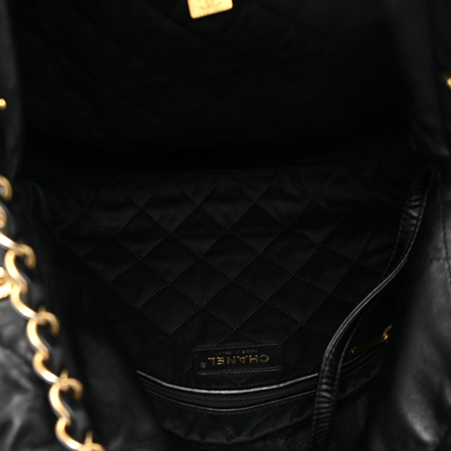 Shiny Calfskin Quilted Small Chanel 22 Black