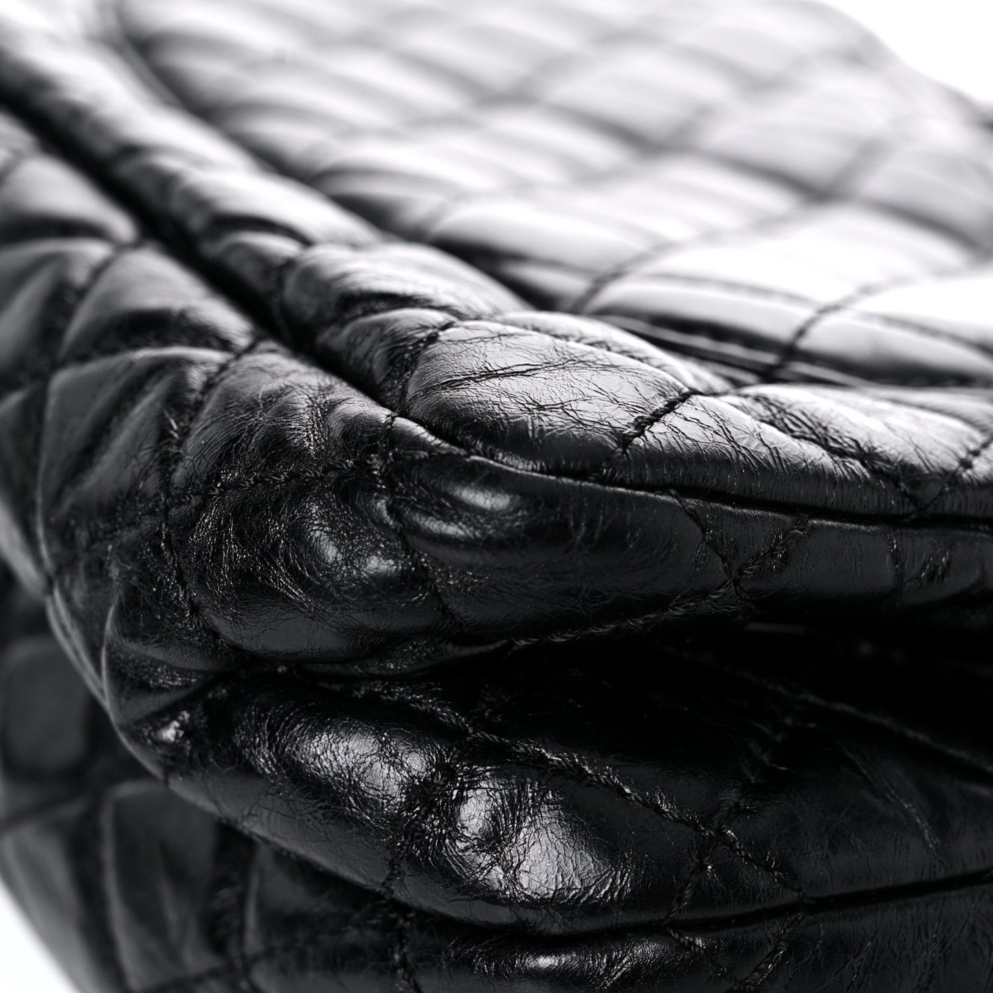 Metallic Aged Calfskin Quilted Reissue 2.55 Accordion Flap Black