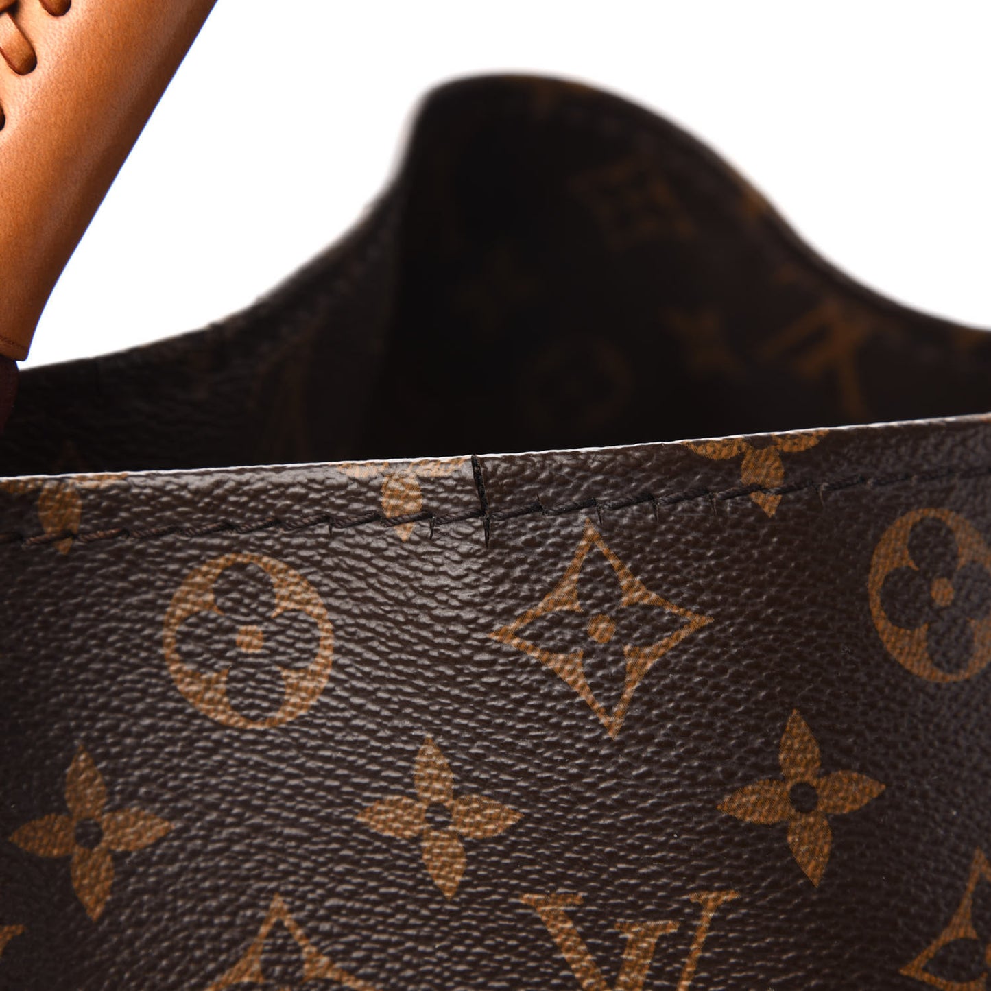 Monogram Artsy MM