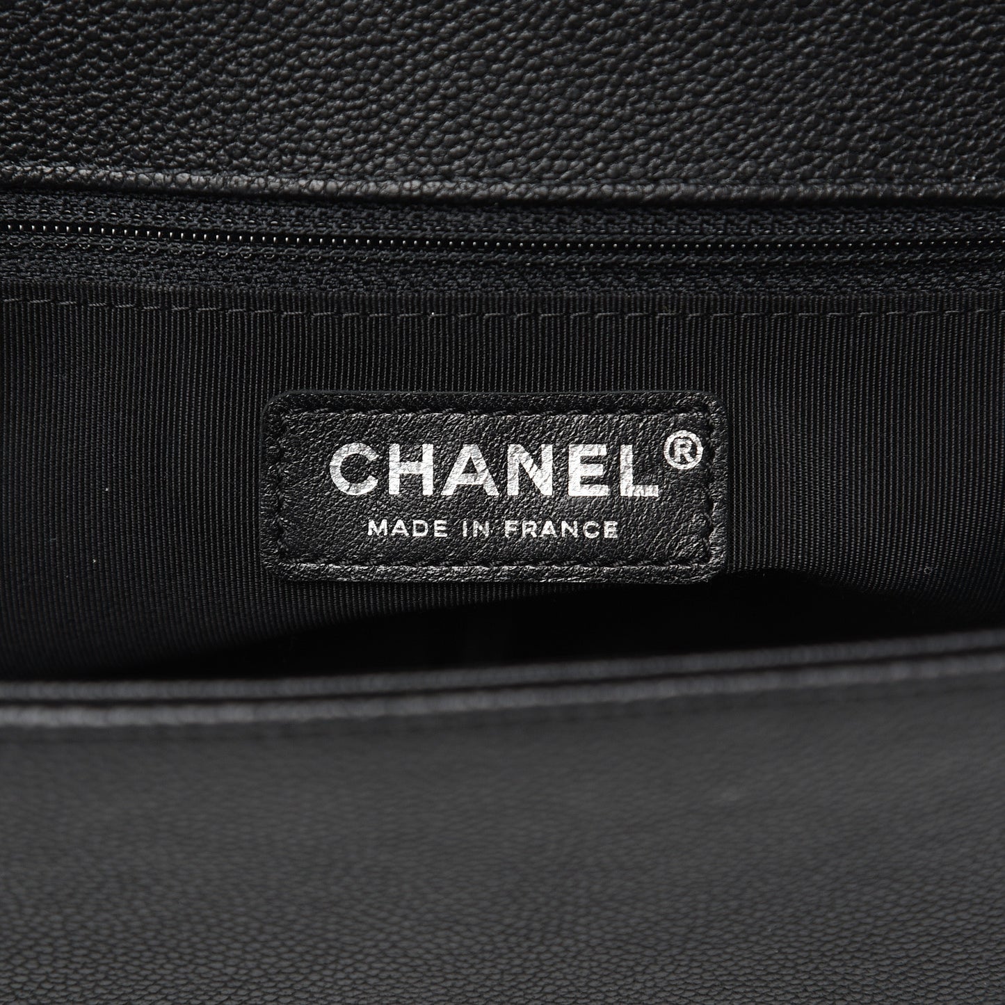 Caviar Quilted New Medium Boy Flap Black