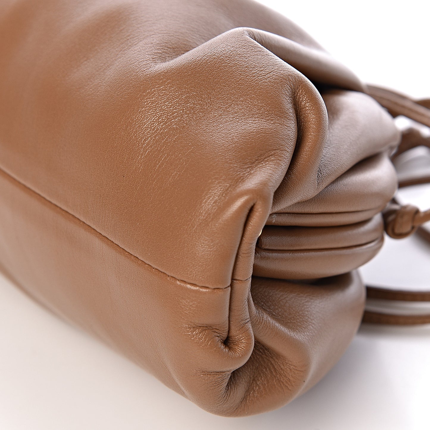 Butter Calfskin The Mini Pouch Cammello