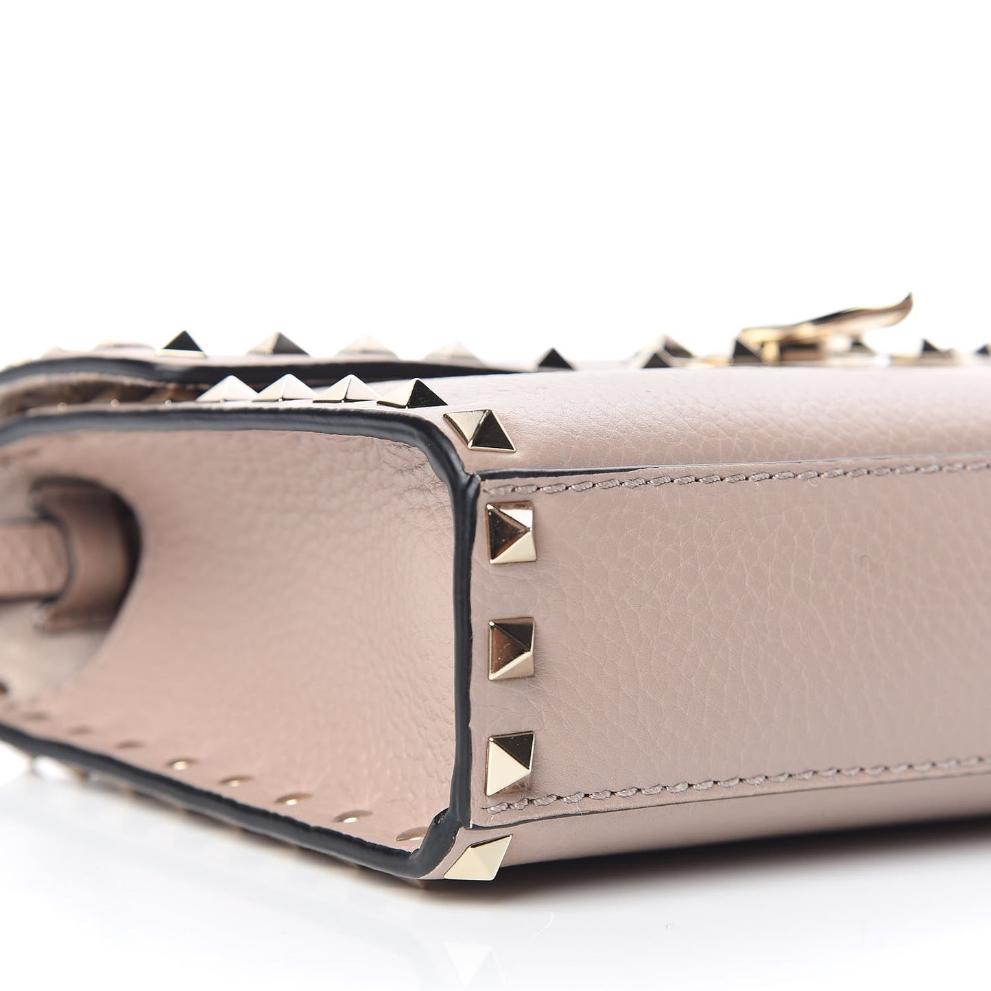 Pebbled Calfskin Medium Rockstud Flip Lock Crossbody Bag Poudre