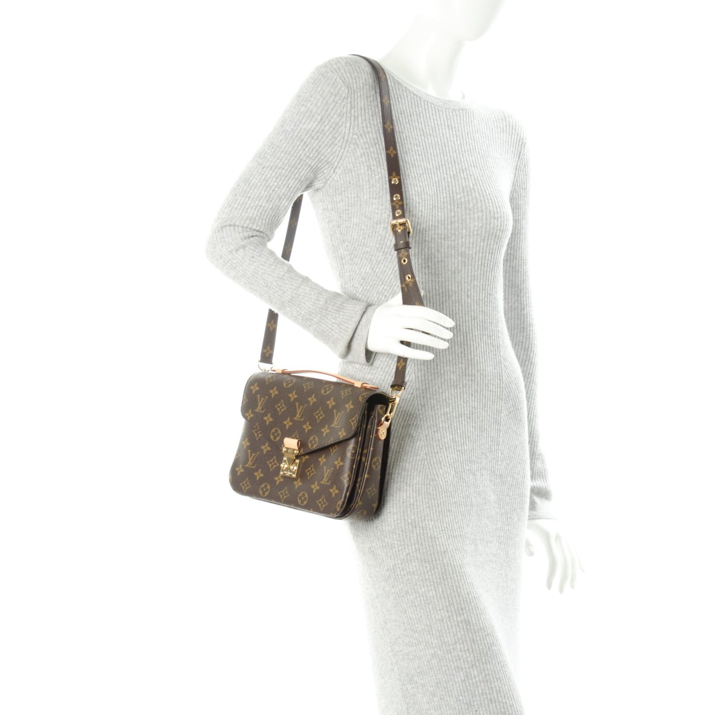 Monogram Pochette Metis