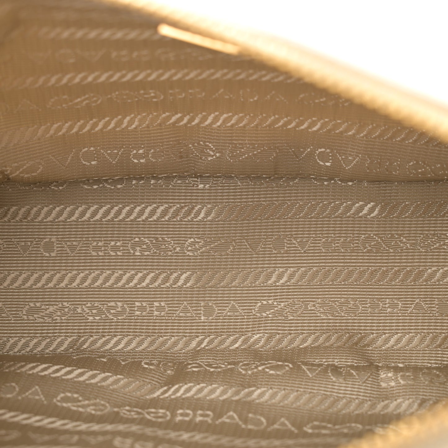 Re-Nylon Spazzolato Re-Edition 2002 Shoulder Bag Deserto