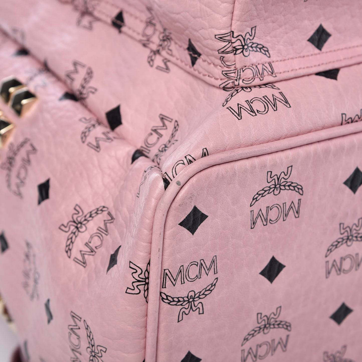Visetos Medium Side Studs Stark Backpack Pink
