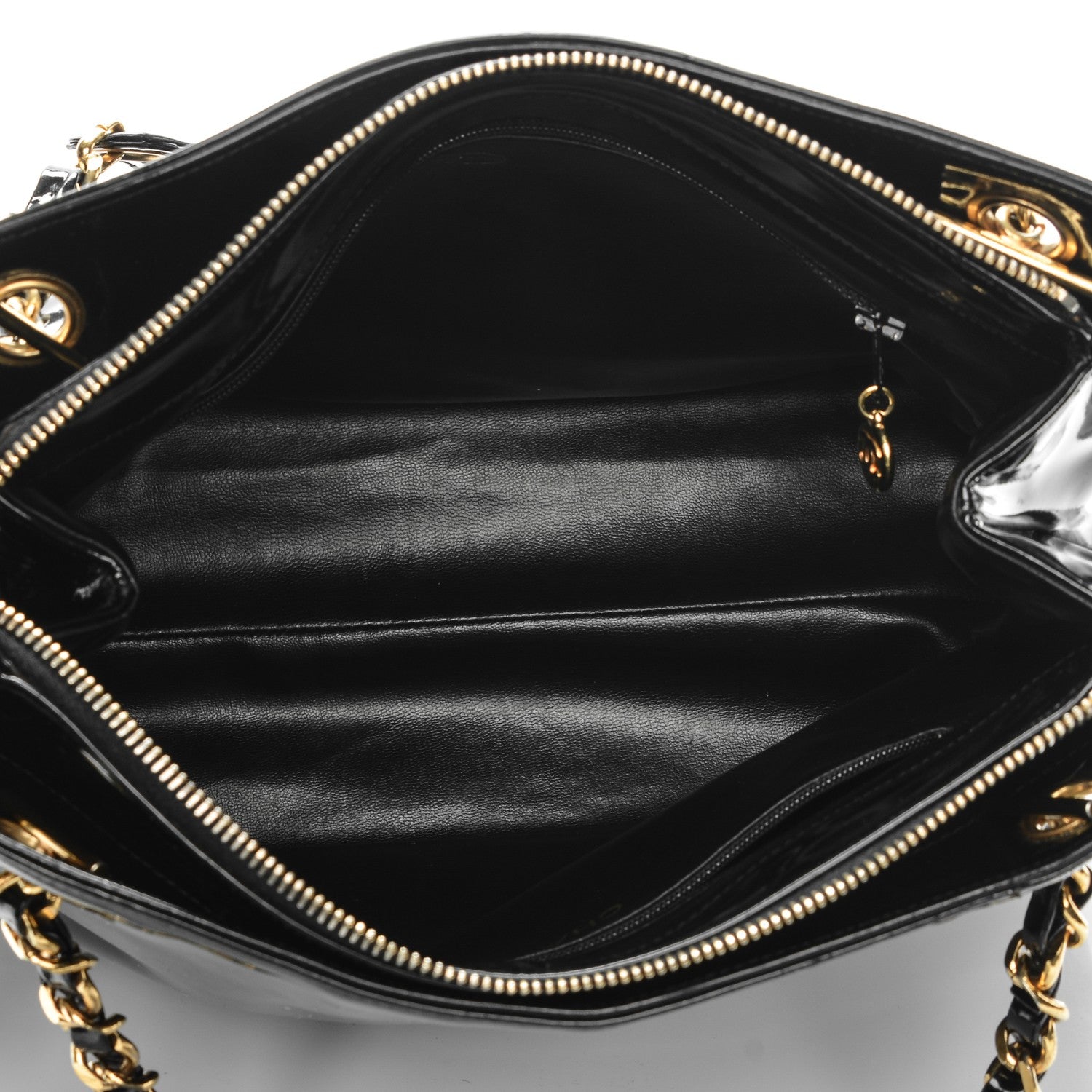 Chanel Patent CC Shoulder Bag Black 5 of 11