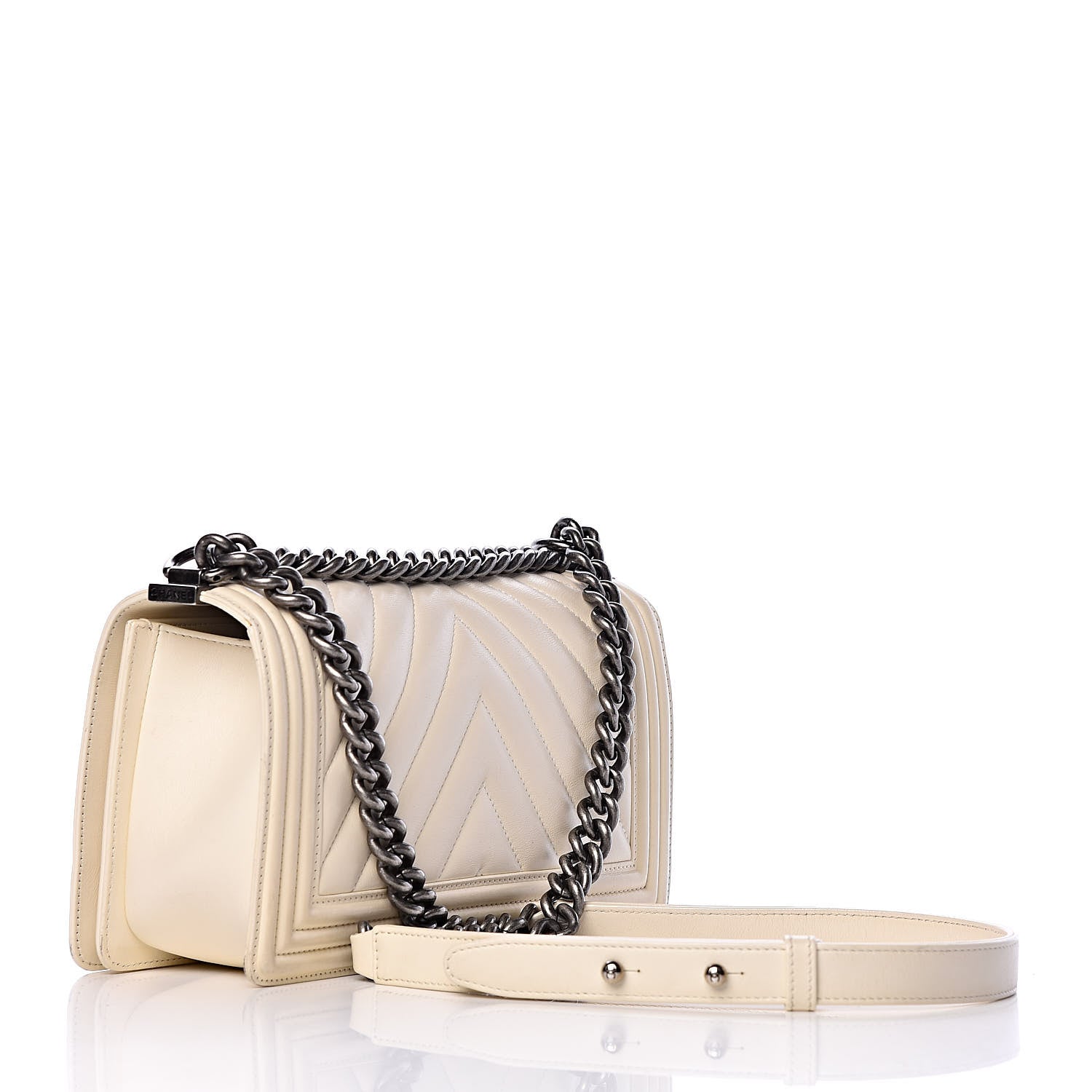 Chanel Calfskin Chevron Quilted Medium Boy Flap Ivory 3 of 13
