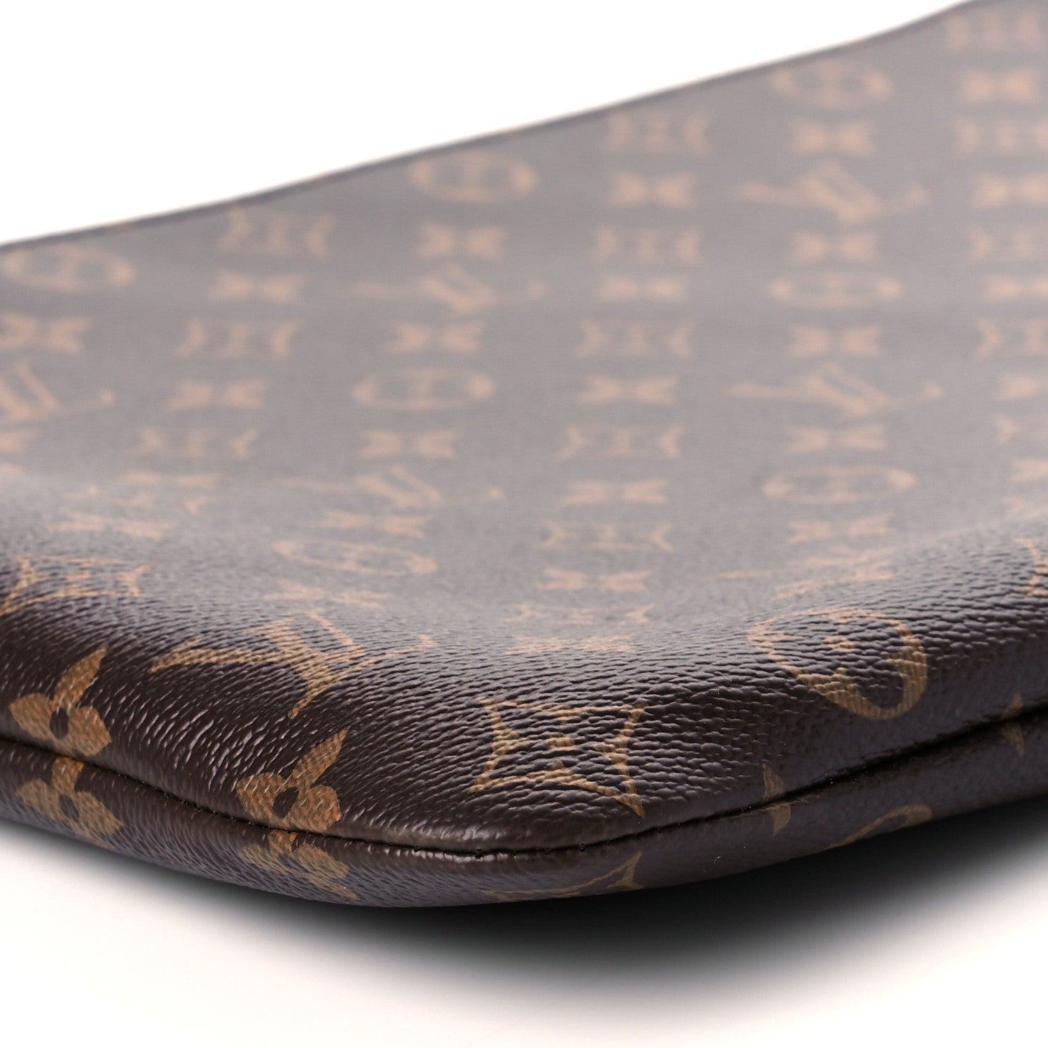 Louis Vuitton Monogram Etui Voyage GM Pouch 9 of 11
