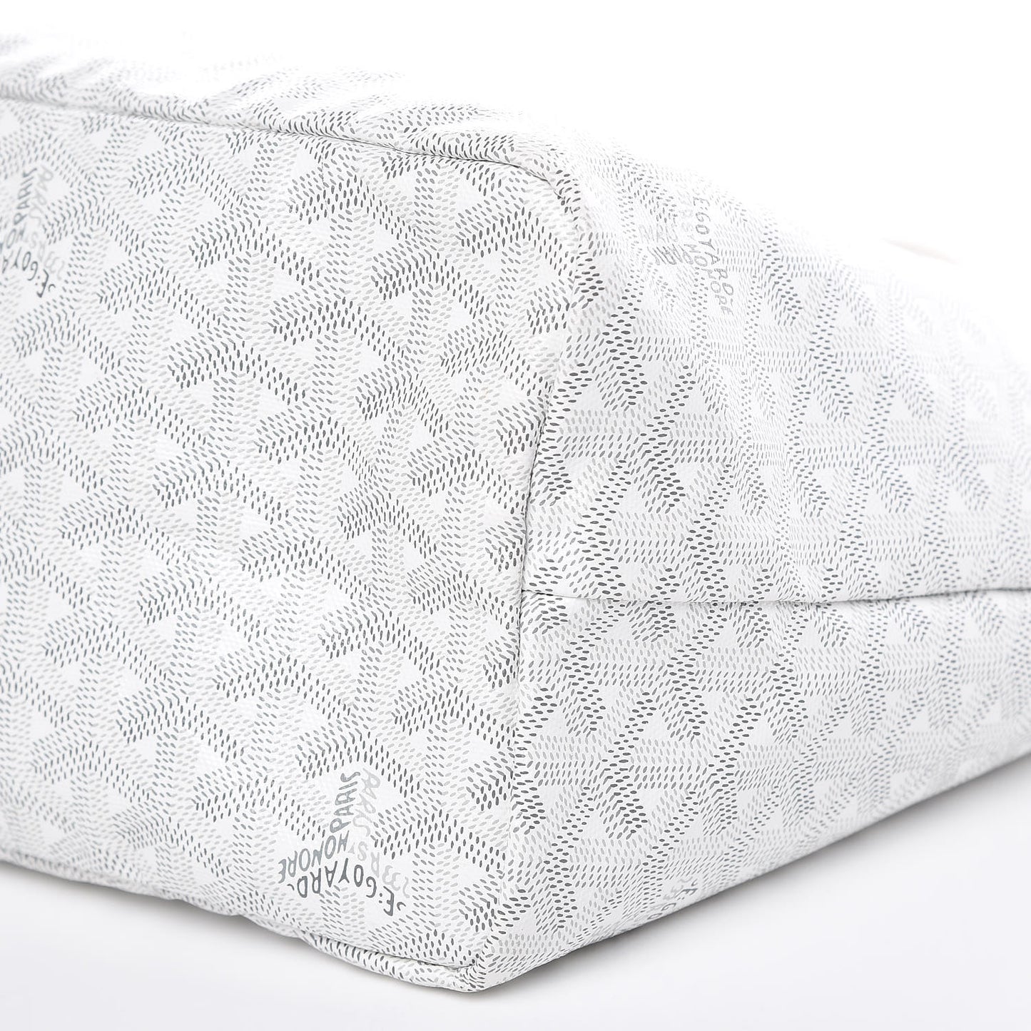 Goyardine Saint Louis PM White