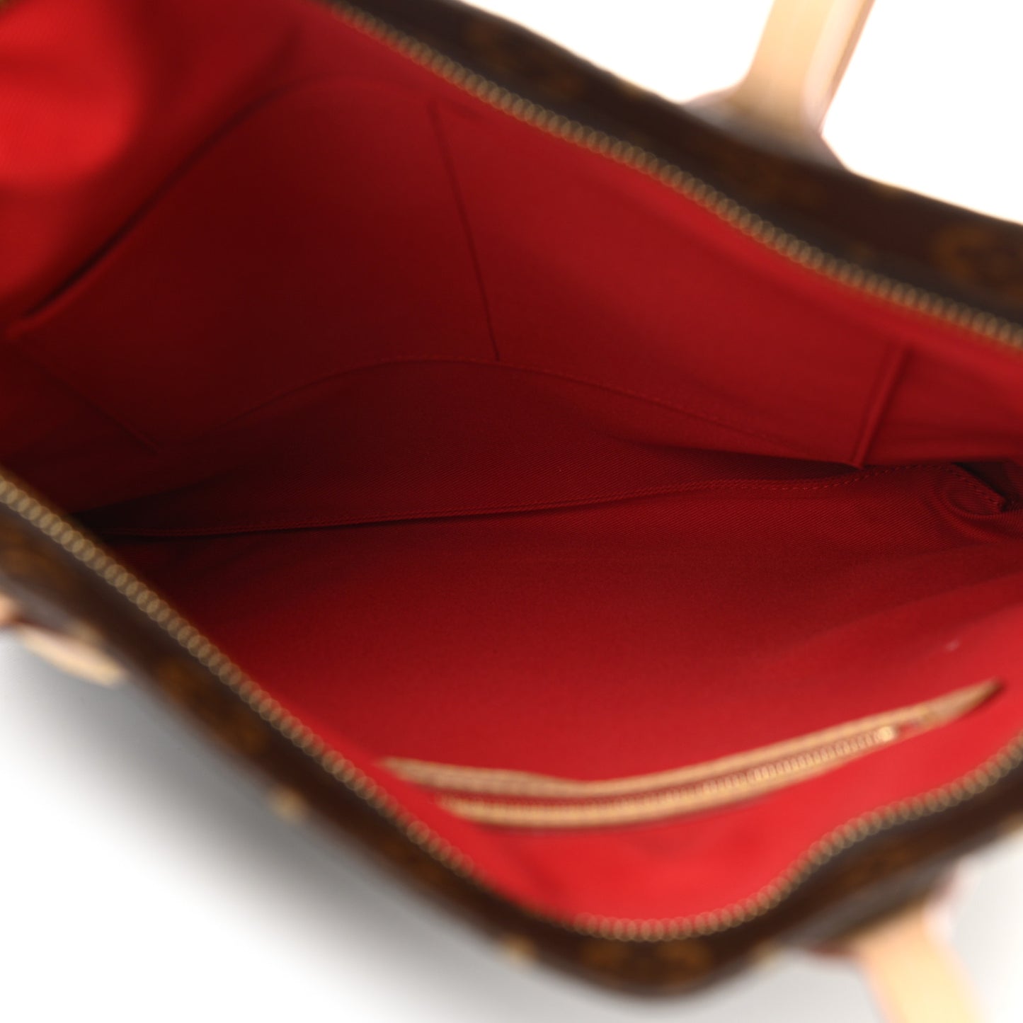 Monogram Carry It