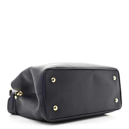 Louis Vuitton Taurillon Capucines MM Indigo 4 of 10