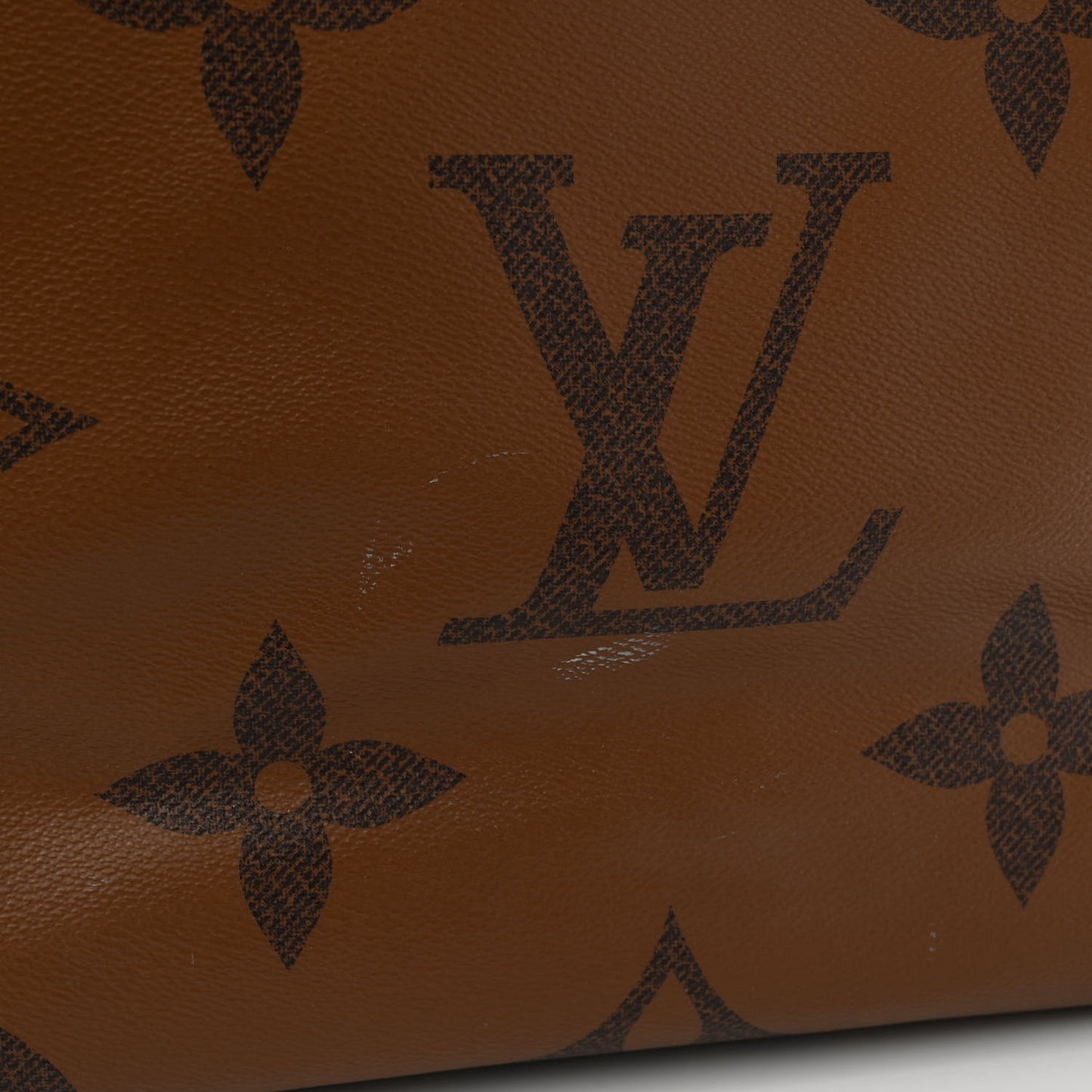 Reverse Monogram Giant Onthego GM
