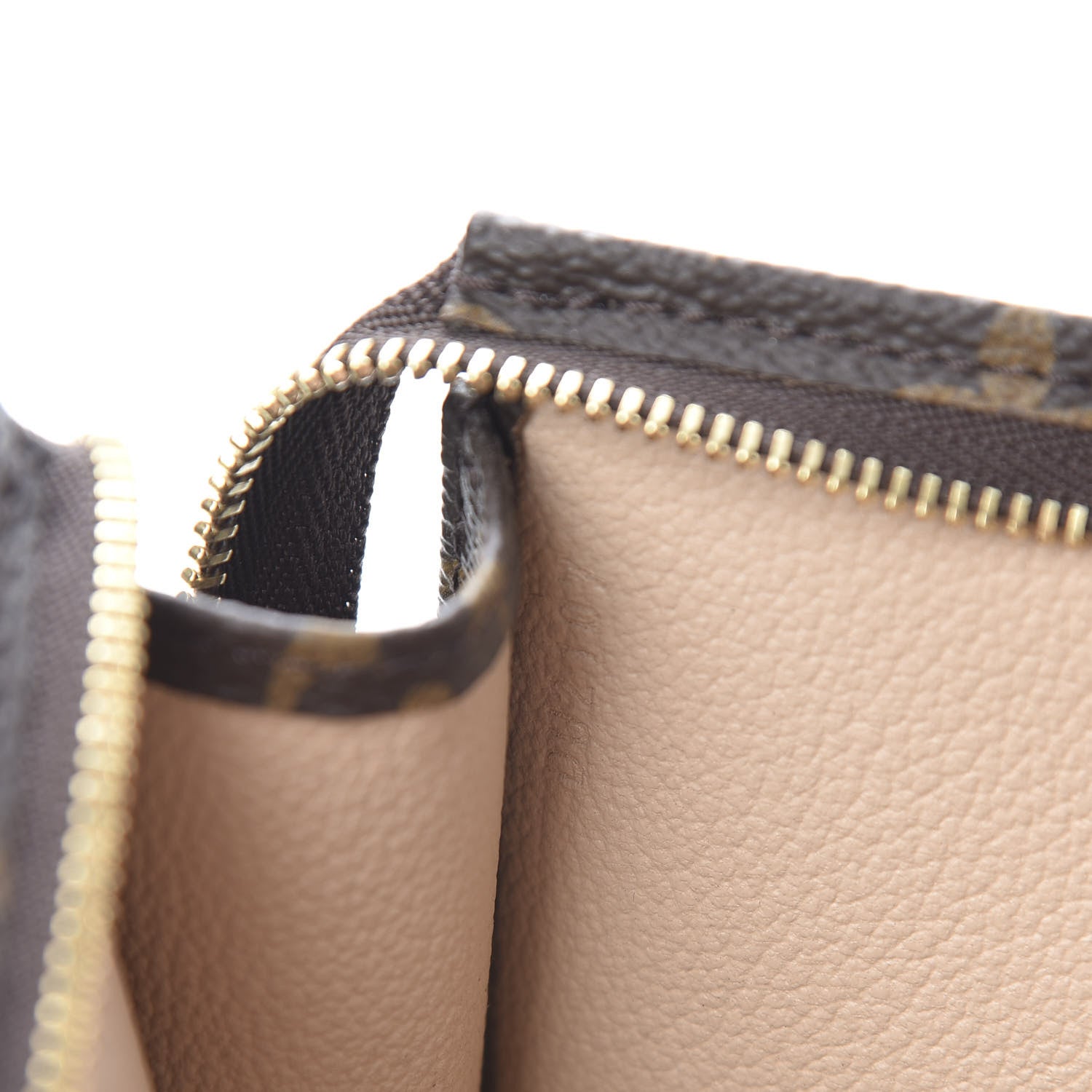 Louis Vuitton Monogram Toiletry Pouch 19 7 of 8