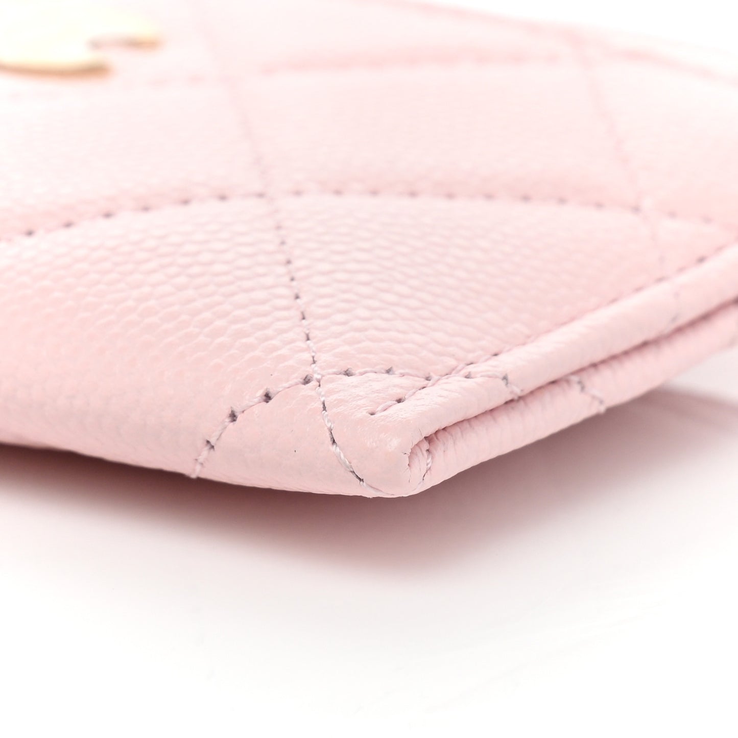 Caviar Quilted Card Holder Light Pink