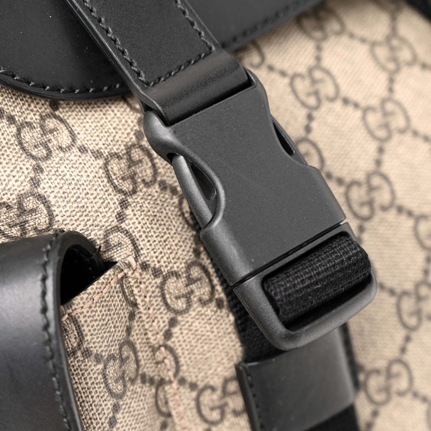 Gucci Soft GG Supreme Monogram Double Buckle Backpack Beige Black 12 of 13