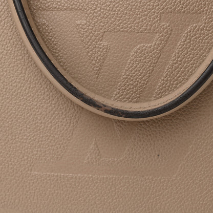 Louis Vuitton Empreinte Monogram Giant Onthego MM Tourterelle 13 of 21