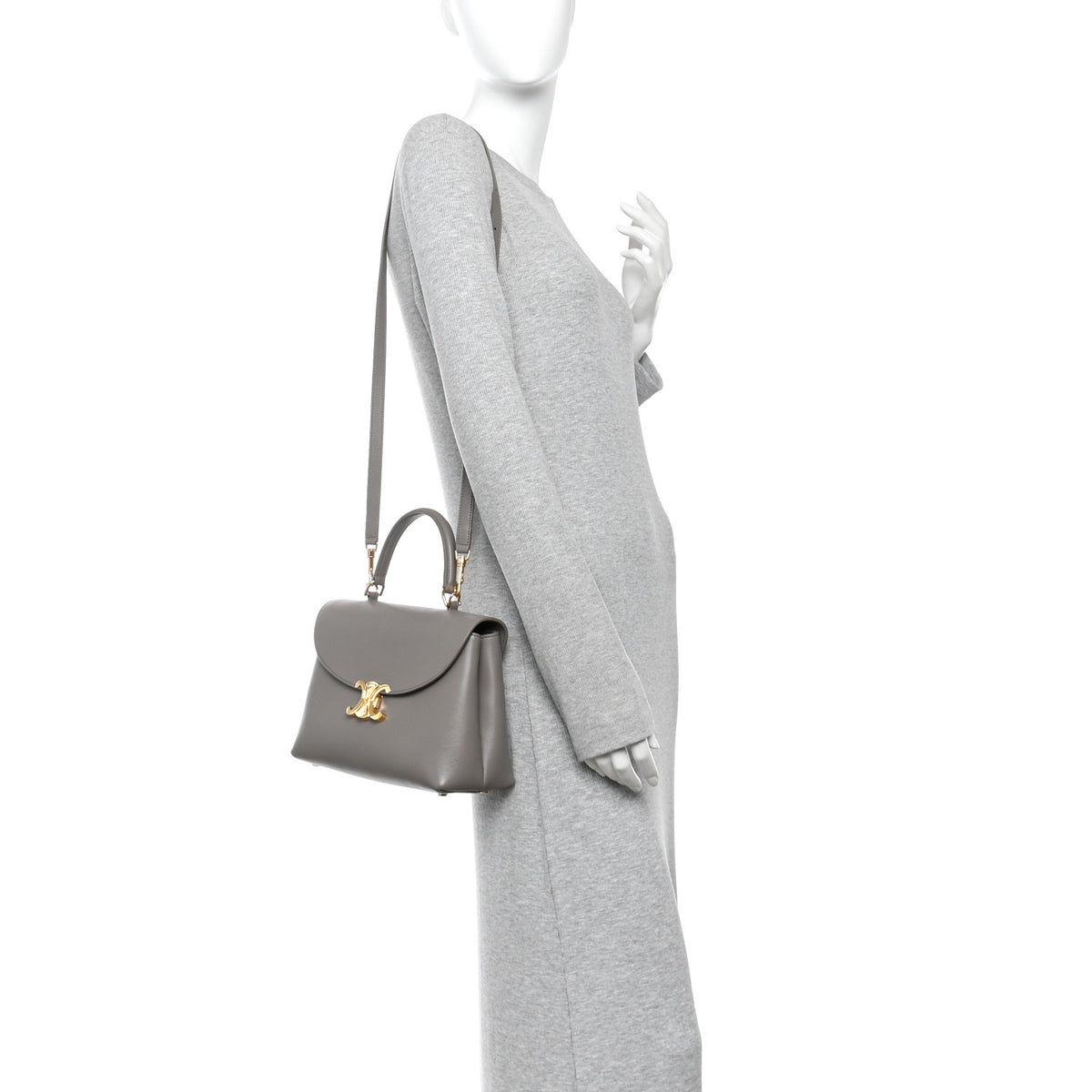 Supple Calfskin Medium Nino Pebble
