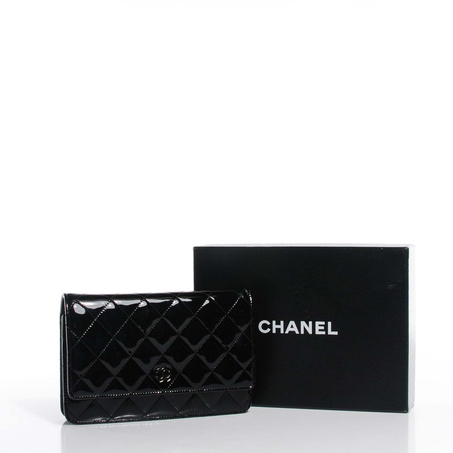 Patent Calfskin Quilted Wallet On Chain WOC So Black